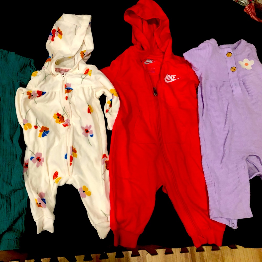 Bodysuits for baby girl semi new